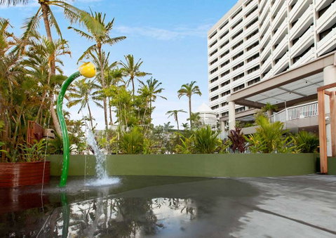 Rydges Esplanade Resort Cairns - Accommodation Redcliffe 1