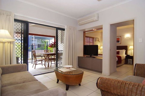 Southern Cross Atrium Apartments - Accommodation Redcliffe 2