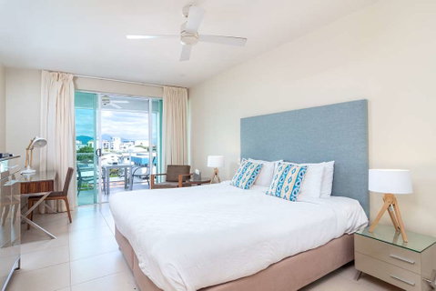 201 Lake Street - Cairns - Accommodation Redcliffe 2
