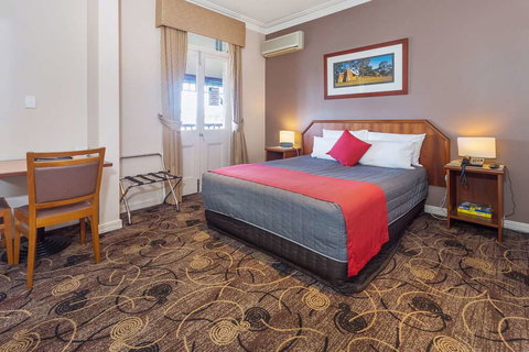 Quality Hotel Bayswater - Accommodation Redcliffe 1