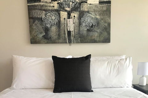 Guiding Star Hotel - Accommodation Redcliffe 2