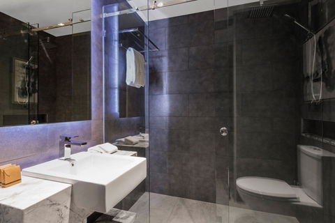 Gambaro Hotel - Accommodation Redcliffe 2