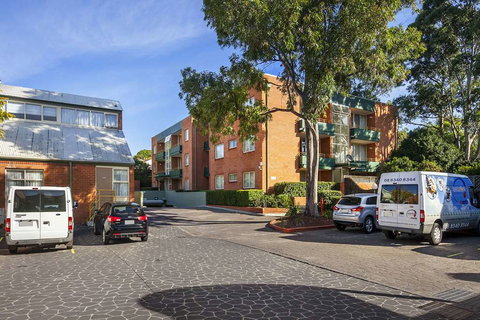APX Apartments Parramatta - Accommodation Redcliffe 2
