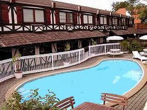 Golden Chain Ascot Motor Inn - Accommodation Redcliffe 2