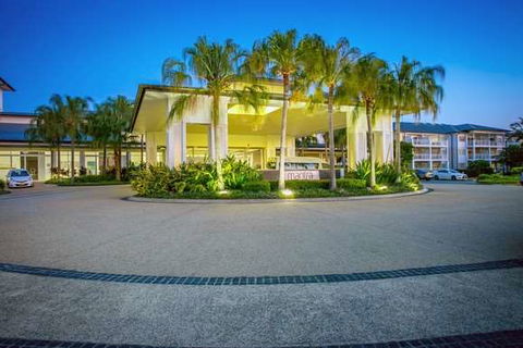 Mantra On Salt Beach - Accommodation Redcliffe 0