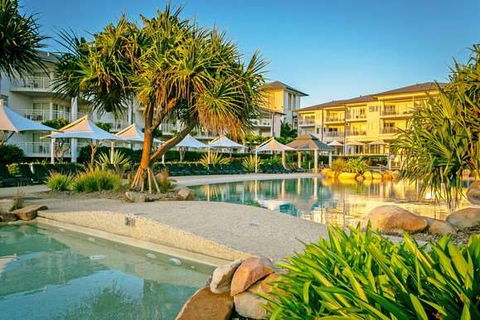 Mantra On Salt Beach - Accommodation Redcliffe 2
