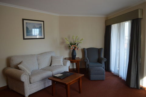 Gateway On Monash - Accommodation Redcliffe 0