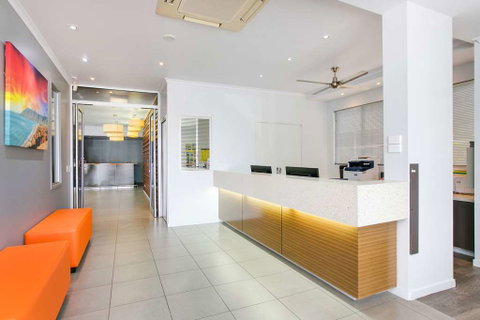 Comfort Inn Cairns City - Accommodation Redcliffe 2