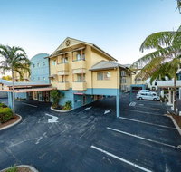 Cairns Queenscourt - Accommodation Redcliffe