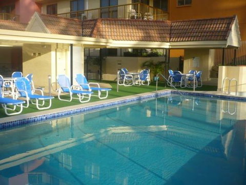 Coral Towers Holiday Apartments - Accommodation Redcliffe 2