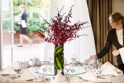 Hyatt Hotel Canberra - A Park Hyatt Hotel - Accommodation Redcliffe 39