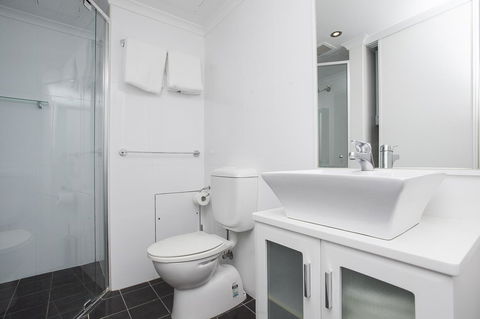 CityStyle Apartments - Accommodation Redcliffe 9