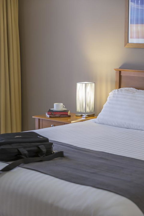 Nesuto Canberra - Accommodation Redcliffe 9