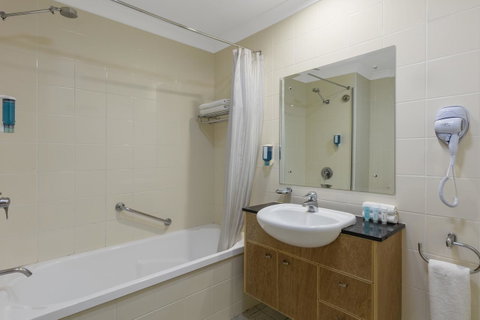 Nesuto Canberra - Accommodation Redcliffe 14