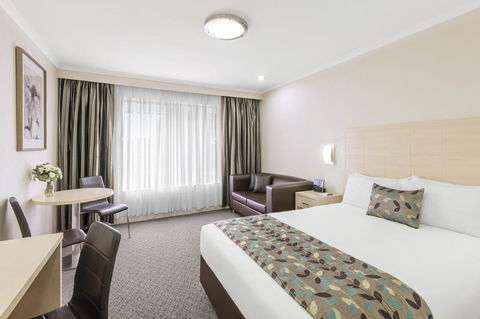 Garden City Hotel, Best Western Signature Collection - Accommodation Redcliffe 6