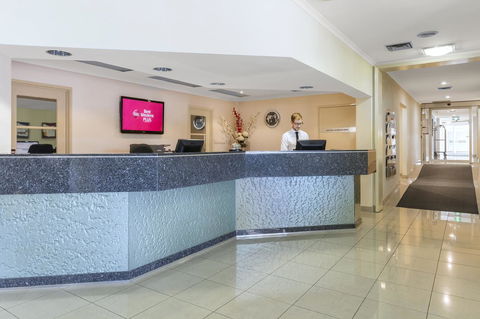 Garden City Hotel, Best Western Signature Collection - Accommodation Redcliffe 9