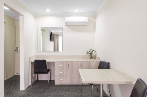 Garden City Hotel, Best Western Signature Collection - Accommodation Redcliffe 19