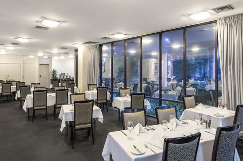 Garden City Hotel, Best Western Signature Collection - Accommodation Redcliffe 7