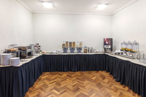 Garden City Hotel, Best Western Signature Collection - Accommodation Redcliffe 24