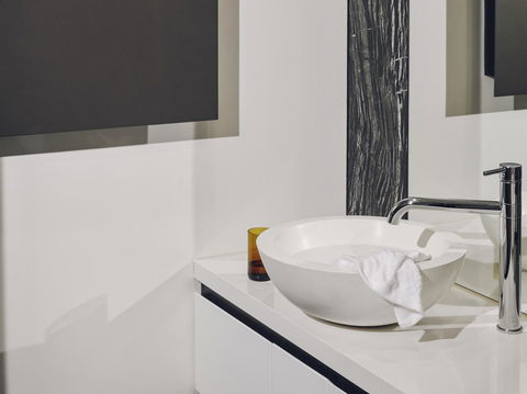 Nishi Apartments Eco Living By Ovolo - Accommodation Redcliffe 5
