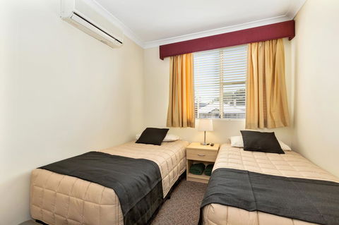 Soldiers Motel - Accommodation Redcliffe 28
