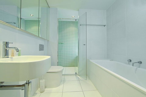 Trieste 4 - Accommodation Redcliffe 24