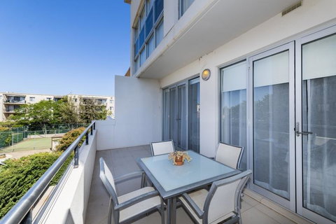 Trieste 4 - Accommodation Redcliffe 5