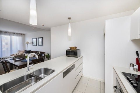 Trieste 4 - Accommodation Redcliffe 2