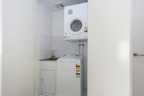 Trieste 4 - Accommodation Redcliffe 33