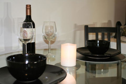 Modern Executive Apt@Barton*1BR*WiFi*Gym*Secure Parking*Canberra - Accommodation Redcliffe 11