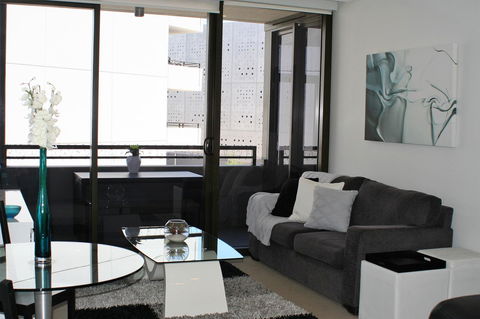 Modern Executive Apt@Barton*1BR*WiFi*Gym*Secure Parking*Canberra - Accommodation Redcliffe 0