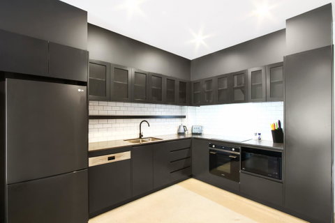 Accommodate Canberra - Parbery - Accommodation Redcliffe 2
