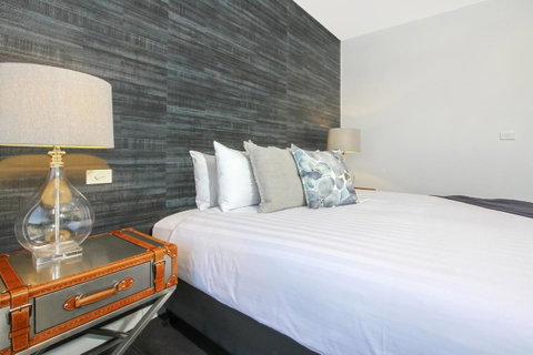 Accommodate Canberra - Parbery - Accommodation Redcliffe 0