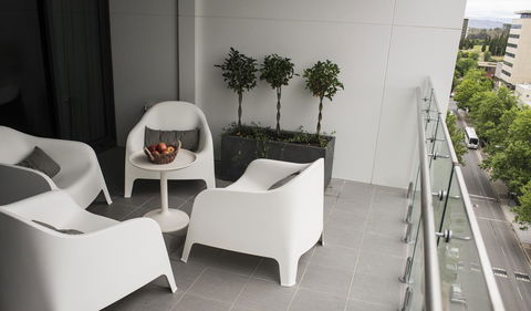 KUI - Manhattan Apartments - Accommodation Redcliffe 2