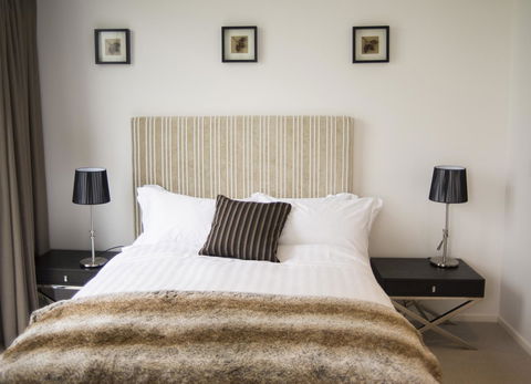 KUI - Manhattan Apartments - Accommodation Redcliffe 9