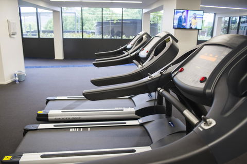 KUI - Manhattan Apartments - Accommodation Redcliffe 4