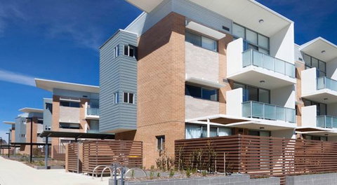 Apartments In Canberra - Accommodation Redcliffe 8