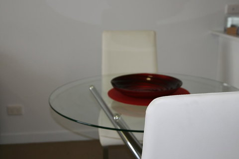 Apartments In Canberra - Accommodation Redcliffe 4