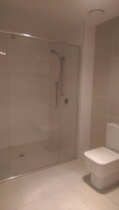 Apartments In Canberra - Accommodation Redcliffe 6