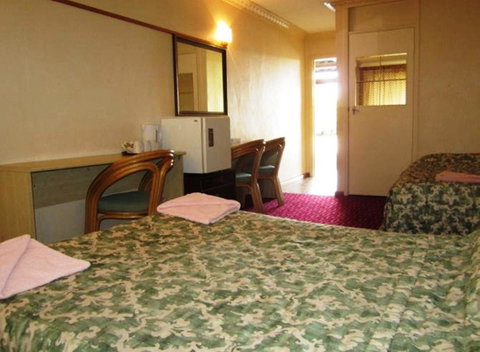 Canberra Lyneham Motor Inn - Accommodation Redcliffe 10