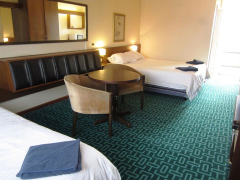 Canberra Lyneham Motor Inn - Accommodation Redcliffe 8