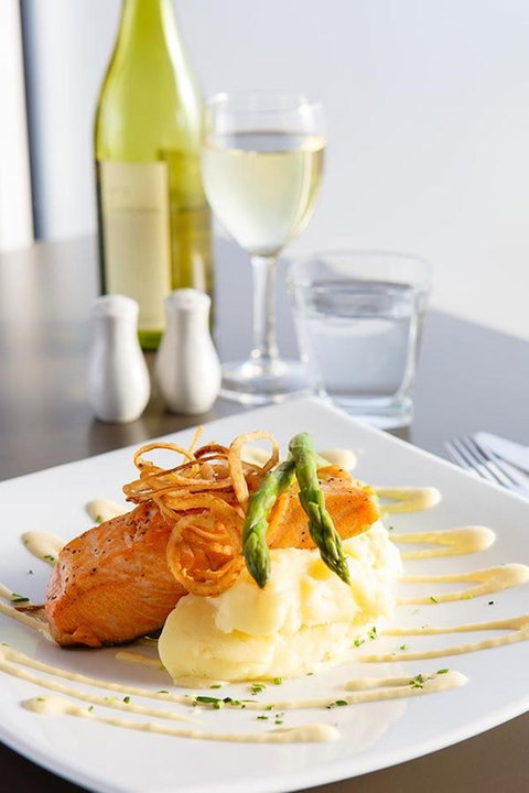 Quality Hotel Dickson - Accommodation Redcliffe 9