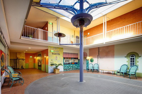 Quality Hotel Dickson - Accommodation Redcliffe 11