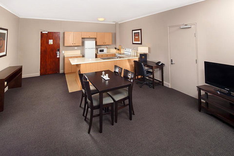 Quality Hotel Dickson - Accommodation Redcliffe 7