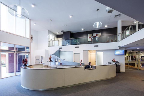 Quality Hotel Dickson - Accommodation Redcliffe 4