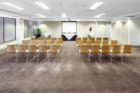 Quality Hotel Dickson - Accommodation Redcliffe 25