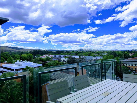 Staying Places - The Avenue - Accommodation Redcliffe 17