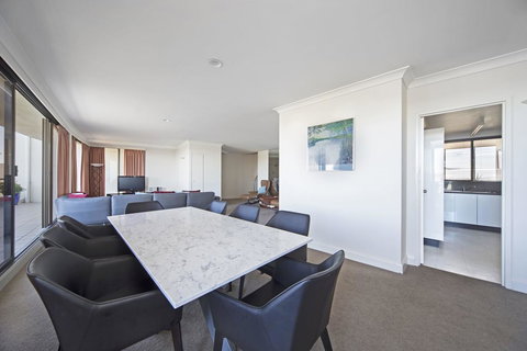 BreakFree Capital Tower Apartments - Accommodation Redcliffe 32