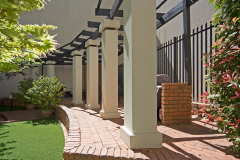 BreakFree Capital Tower Apartments - Accommodation Redcliffe 9