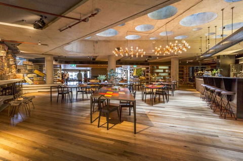 Canberra Luxury Apartment 3 - Accommodation Redcliffe 17